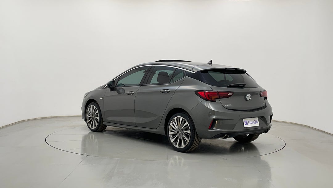 Left Back Diagonal (45- Degree) View