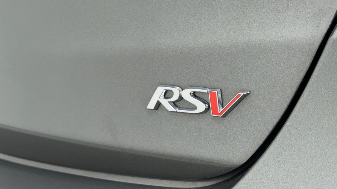 Badge (Boot Right Side)