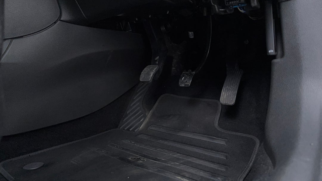 Pedals and Footmat
