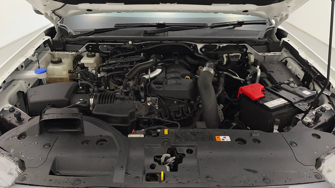 Open Bonnet (Engine)