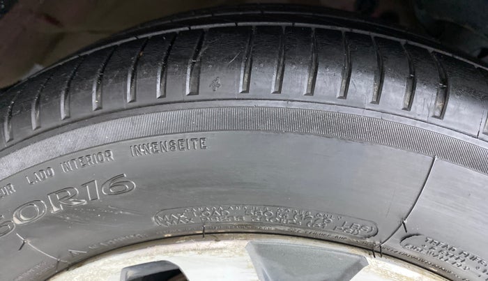 2018 Honda WR-V 1.2 i-VTEC VX MT, Petrol, Manual, 26,293 km, Right Front Tyre Tread