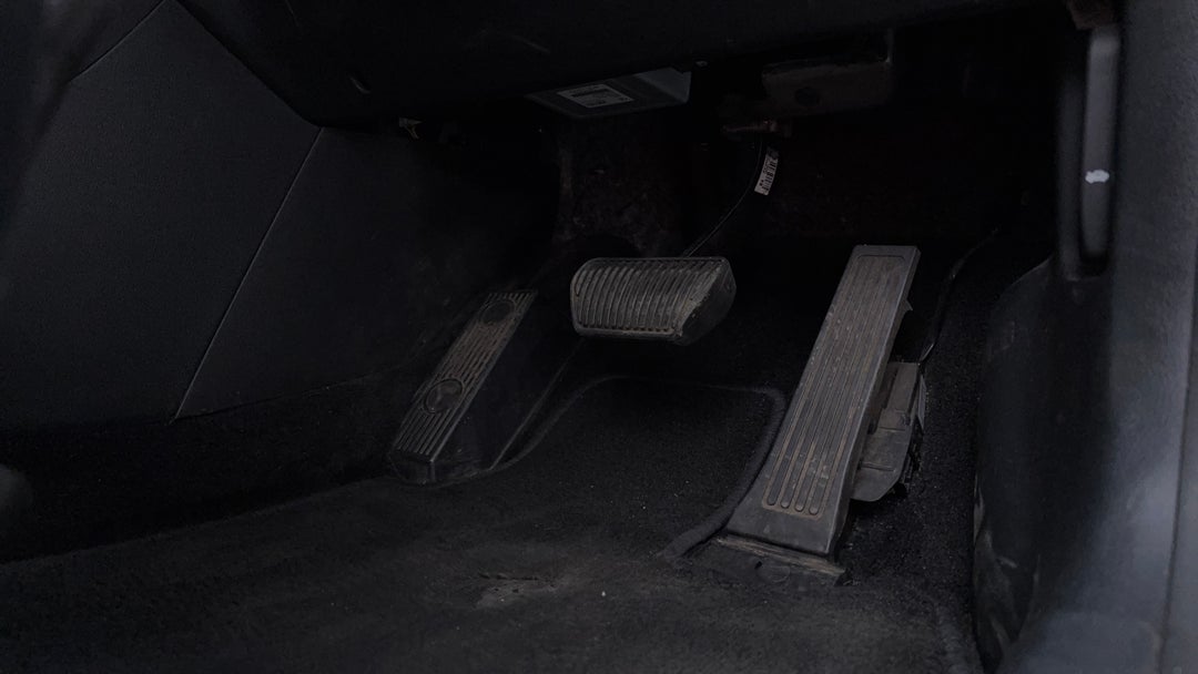 Pedals and Footmat