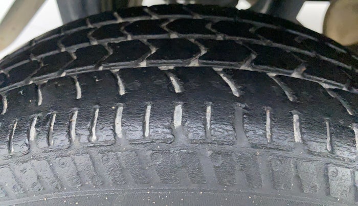 2019 Maruti Alto K10 VXI P, Petrol, Manual, 30,797 km, Right Rear Tyre Tread