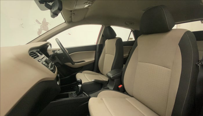 2015 Hyundai Elite i20 SPORTZ 1.2, Petrol, Manual, 27,625 km, Right Side Front Door Cabin