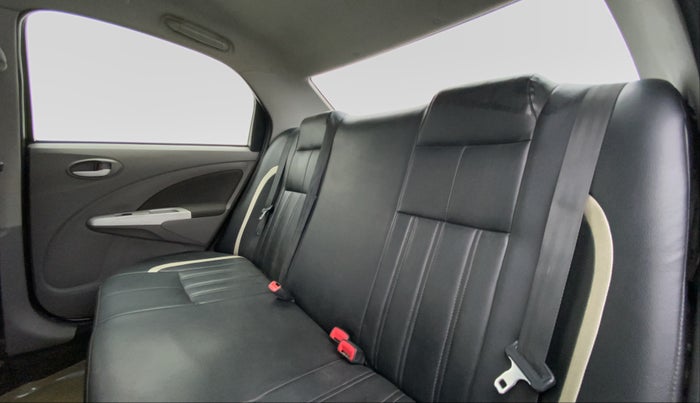 2011 Toyota Etios V, Petrol, Manual, 66,746 km, Right Side Rear Door Cabin