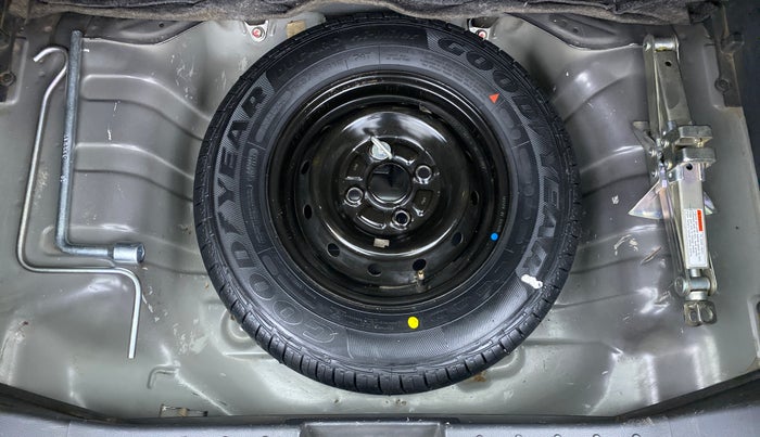 2018 Maruti Alto 800 LXI, Petrol, Manual, 53,516 km, Spare Tyre