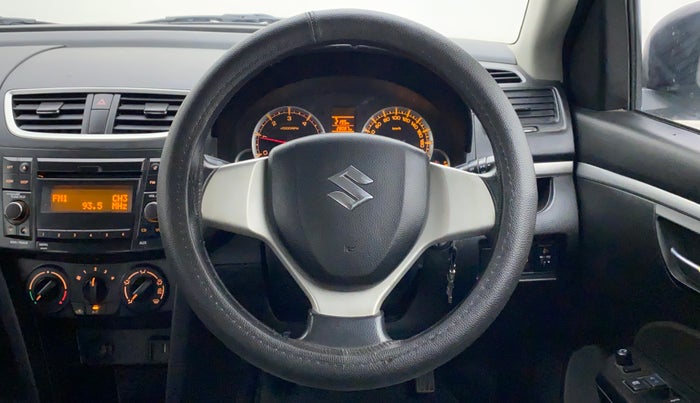 2015 Maruti Swift VDI ABS, Diesel, Manual, 28,505 km, Steering Wheel Close Up