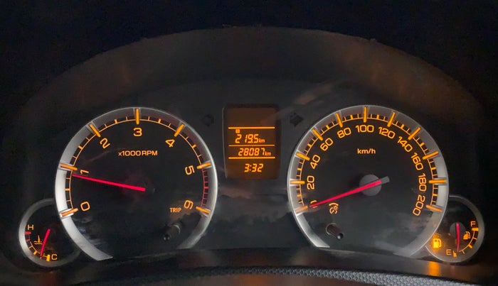 2015 Maruti Swift VDI ABS, Diesel, Manual, 28,505 km, Odometer Image