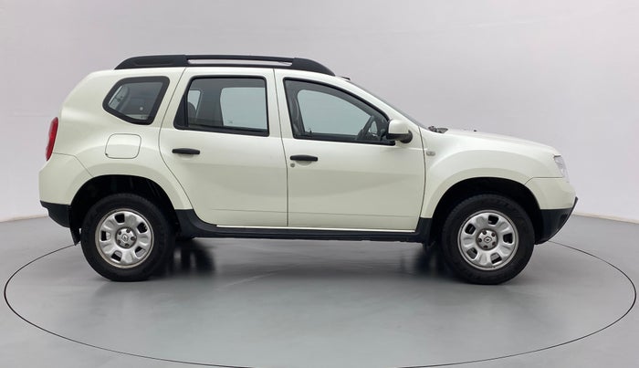 2013 Renault Duster RXL PETROL, Petrol, Manual, 51,952 km, Right Side View