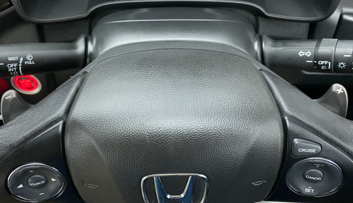 2022 Honda Jazz ZX CVT, Petrol, Automatic, 2,405 km, Paddle Shifters