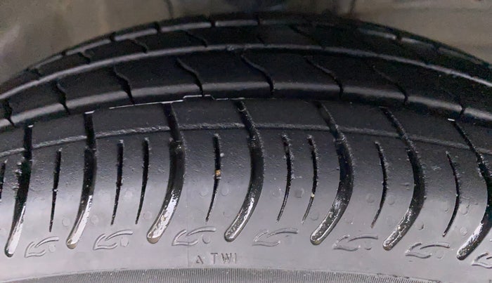 2021 Maruti S PRESSO VXI, Petrol, Manual, 6,513 km, Right Front Tyre Tread
