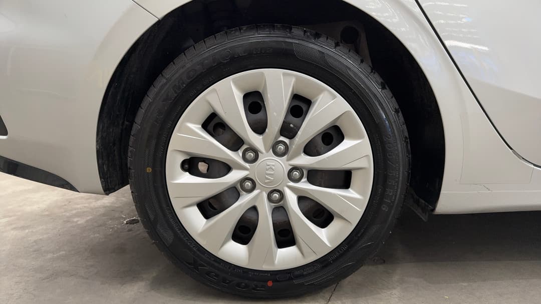 2021 Kia Cerato S, Automatic, 66511 km, Right Rear Wheel