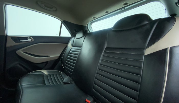 2020 Hyundai Elite i20 1.2 SPORTS PLUS VTVT, Petrol, Manual, 38,922 km, Right Side Rear Door Cabin