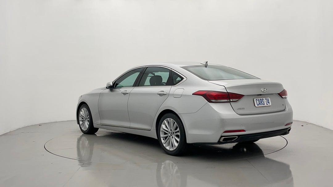 Left Back Diagonal (45- Degree) View