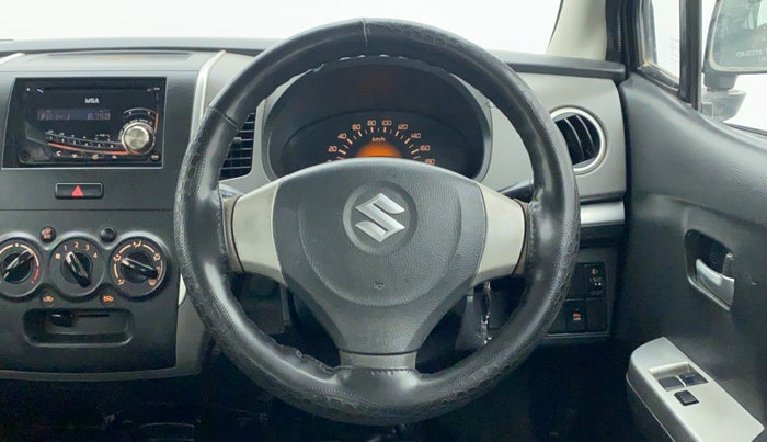 2012 Maruti Wagon R 1.0 LXI, Petrol, Manual, 45,019 km, Steering Wheel Close Up