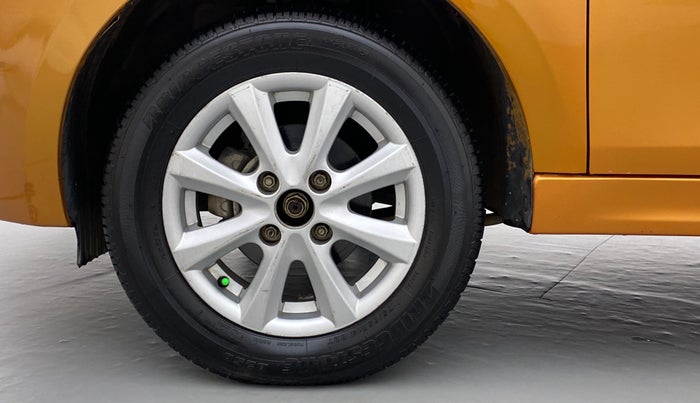 2017 Tata Tiago XZ 1.2 REVOTRON, Petrol, Manual, 29,567 km, Left Front Wheel