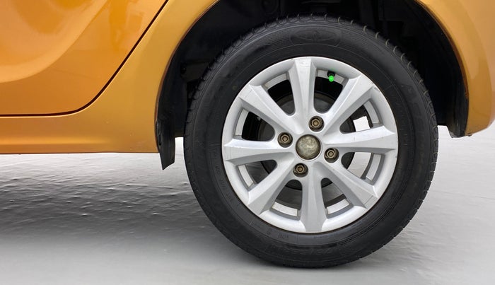 2017 Tata Tiago XZ 1.2 REVOTRON, Petrol, Manual, 29,567 km, Left Rear Wheel