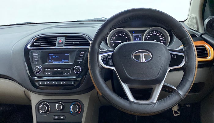 2017 Tata Tiago XZ 1.2 REVOTRON, Petrol, Manual, 29,567 km, Steering Wheel Close Up