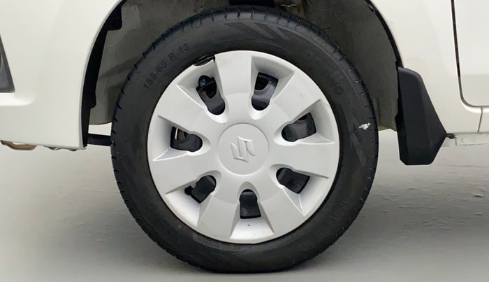 2017 Maruti Alto K10 VXI P, Petrol, Manual, 68,082 km, Left Front Wheel