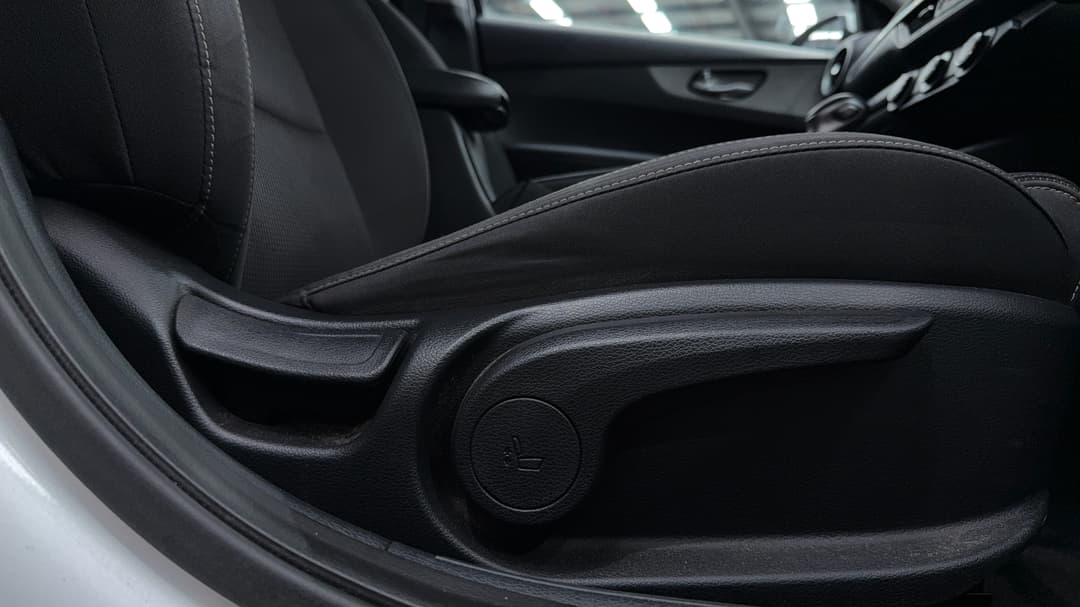 2019 Kia Cerato S, Automatic, 71145 km, Drivers Side Adjustment Panel