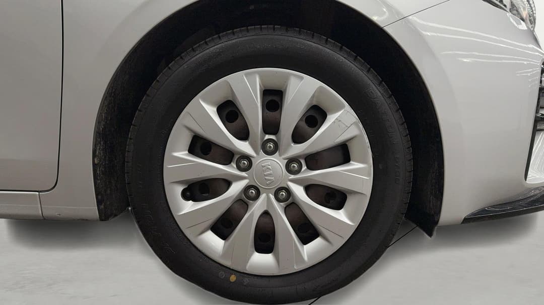 2019 Kia Cerato S, Automatic, 71145 km, Right Front Wheel