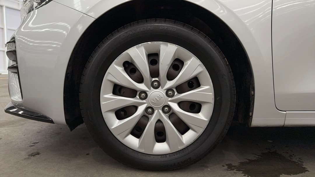 2019 Kia Cerato S, Automatic, 71145 km, Left Front Wheel