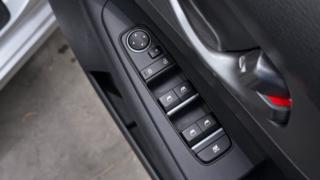 2019 Kia Cerato S, Automatic, 71145 km, Drivers Side Door Panel Controls