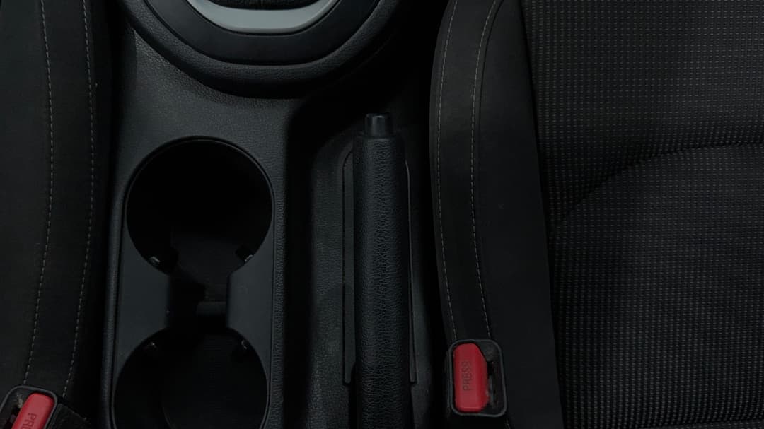 2019 Kia Cerato S, Automatic, 71145 km, Handbrake