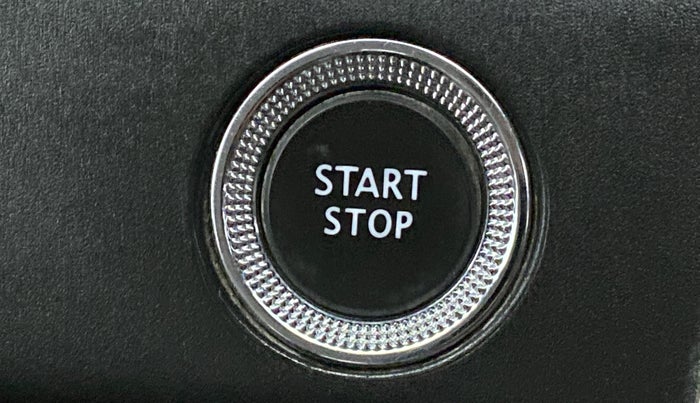 2019 Renault TRIBER 1.0 RXZ, Petrol, Manual, 22,445 km, Keyless Start/ Stop Button
