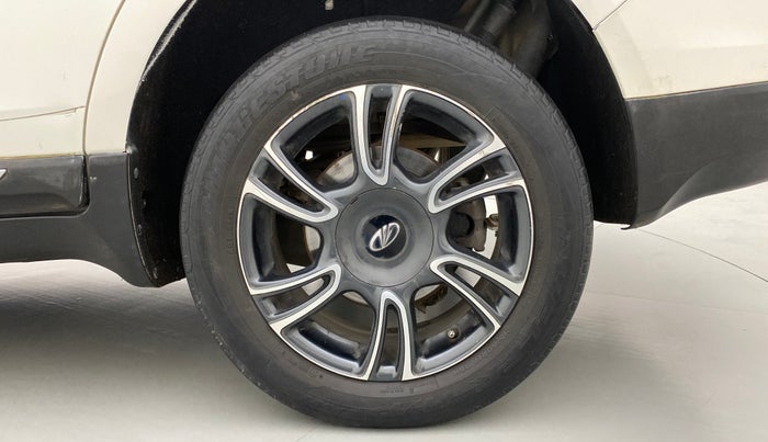 2018 Mahindra MARAZZO M8 7 STR, Diesel, Manual, 76,574 km, Left Rear Wheel