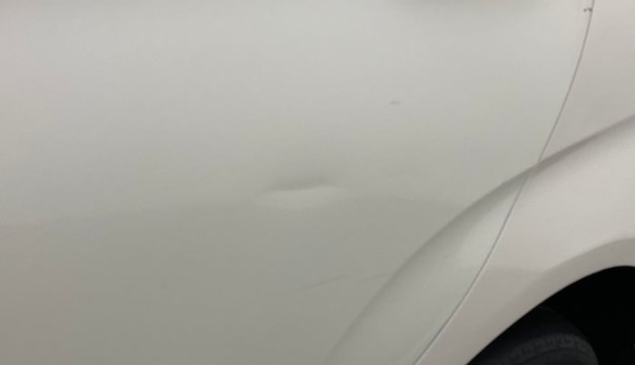 2018 Mahindra MARAZZO M8 7 STR, Diesel, Manual, 76,574 km, Rear left door - Slightly dented