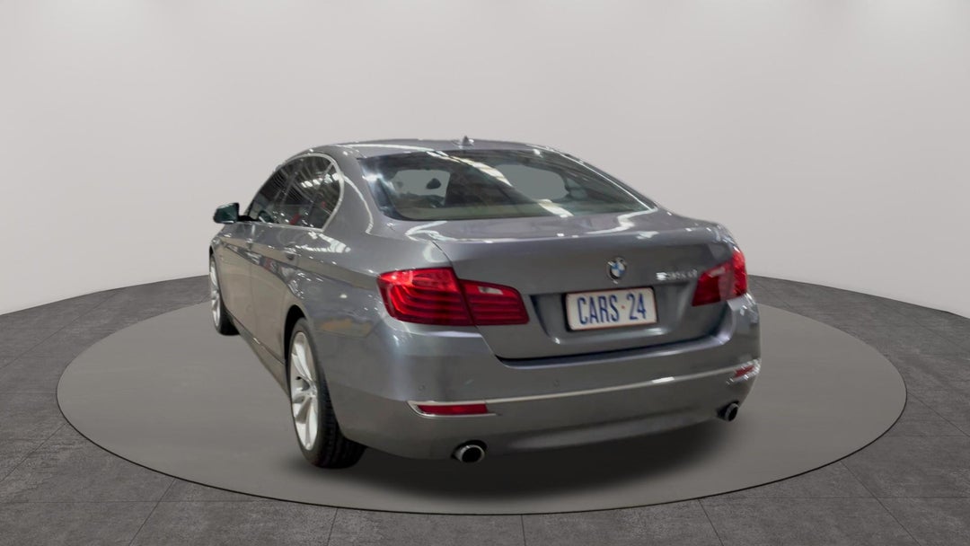 Left Back Diagonal (45- Degree) View