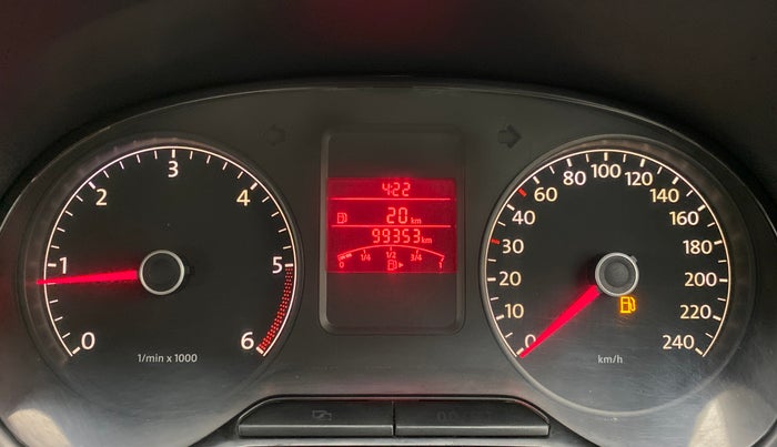2012 Volkswagen Polo HIGHLINE1.2L DIESEL, Diesel, Manual, 1,00,141 km, Odometer Image
