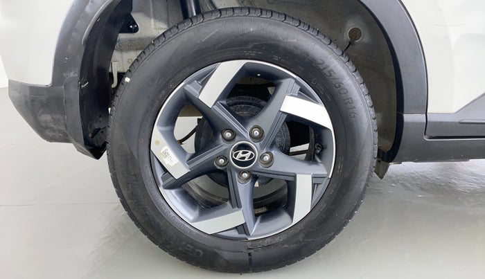2020 Hyundai VENUE 1.0L Turbo GDI SX MT, Petrol, Manual, 30,227 km, Right Rear Wheel