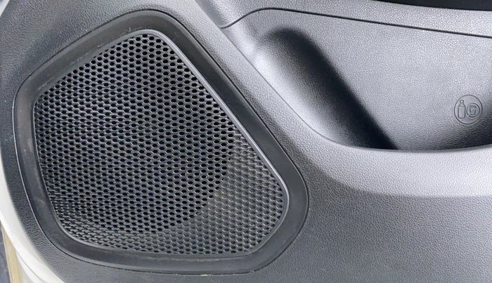 2020 Hyundai VENUE 1.0L Turbo GDI SX MT, Petrol, Manual, 30,227 km, Speaker