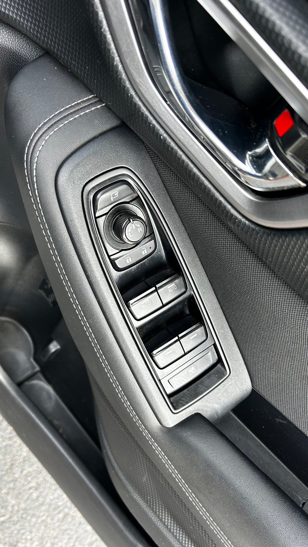 Drivers Side Door Panel Controls