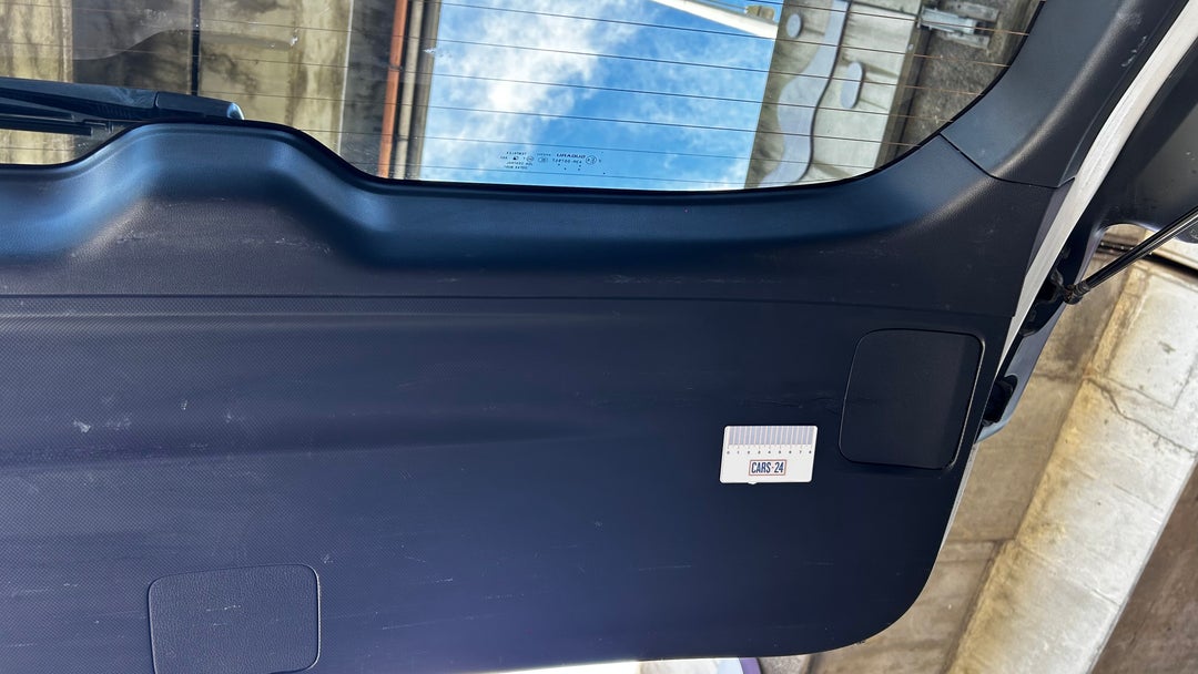 Tyres Front LHS Scratch