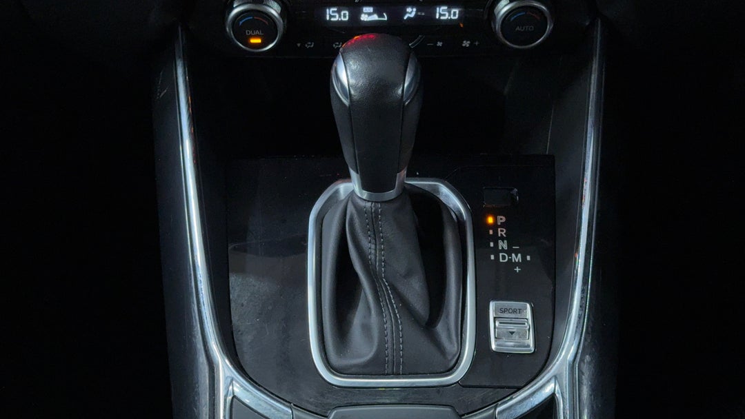 2016 Mazda CX-9 Sport (FWD), Automatic, 161266 km, Gear Lever 