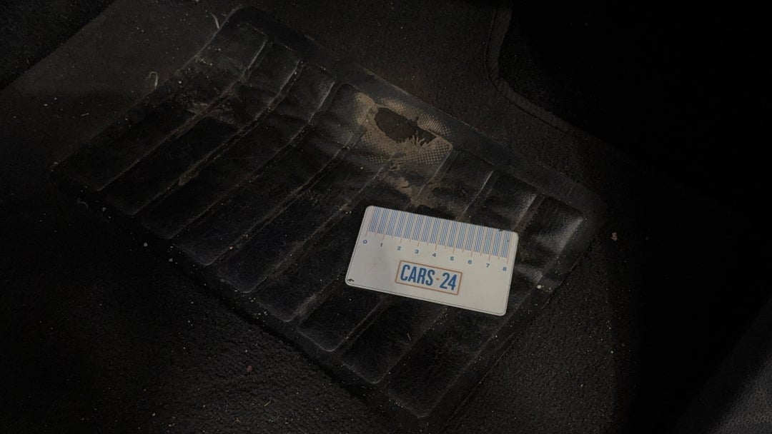 2021 GWM Ute Cannon-X (4x4), Automatic, 72365 km, Floors / Carpets Wear