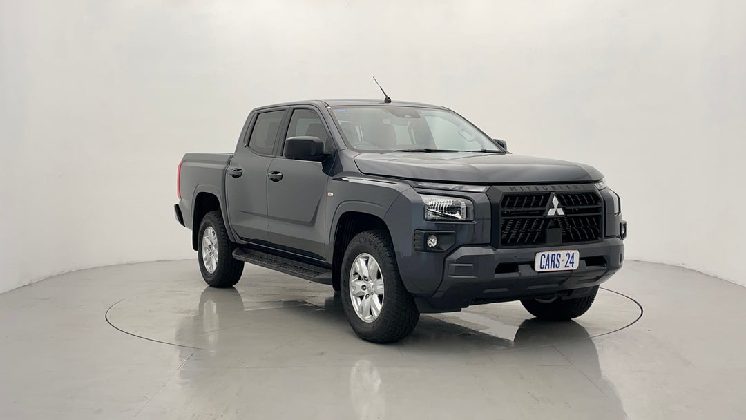 Right Front Diagonal (45- Degree) View