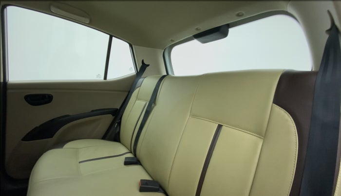 2016 Hyundai i10 MAGNA 1.1 IRDE2, Petrol, Manual, 36,291 km, Right Side Rear Door Cabin