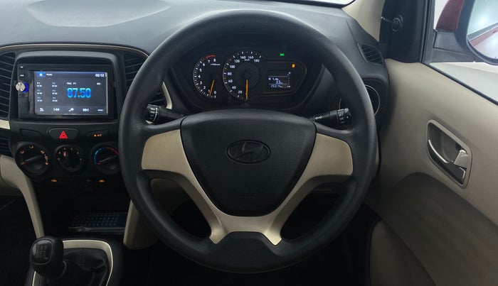 2018 Hyundai NEW SANTRO 1.1 MAGNA MT, Petrol, Manual, 25,350 km, Steering Wheel Close Up
