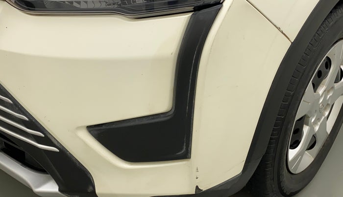 2020 Mahindra XUV300 W6 1.5 DIESEL AMT, Diesel, Automatic, 85,834 km, Front bumper - Minor scratches