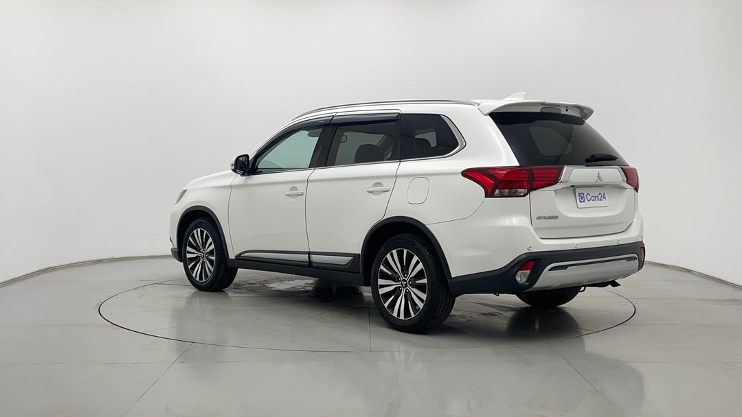 Left Back Diagonal (45- Degree) View