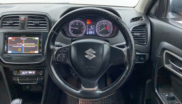 2018 Maruti Vitara Brezza ZDI+ DUAL TONE AMT, Diesel, Automatic, Steering Wheel Close-up