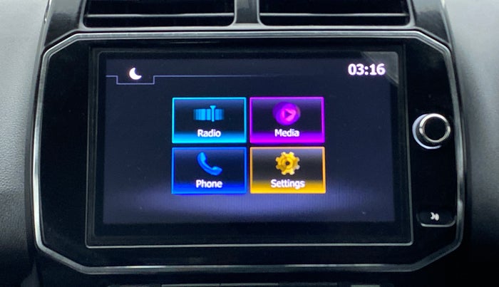 2022 Renault Kwid RXT 1.0, Petrol, Manual, 11,689 km, Infotainment System