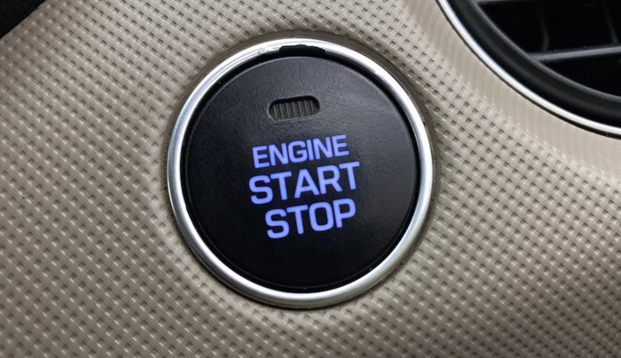 2015 Hyundai Grand i10 ASTA 1.2 KAPPA VTVT, Petrol, Manual, 39,929 km, Keyless Start/ Stop Button