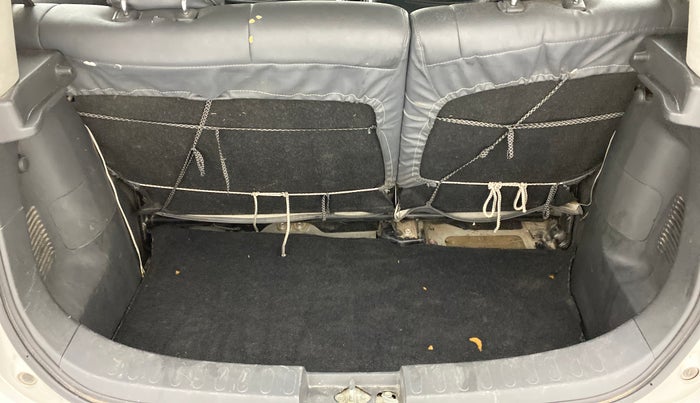 2013 Maruti Ritz VDI, Diesel, Manual, 84,499 km, Dicky (Boot door) - Parcel tray missing