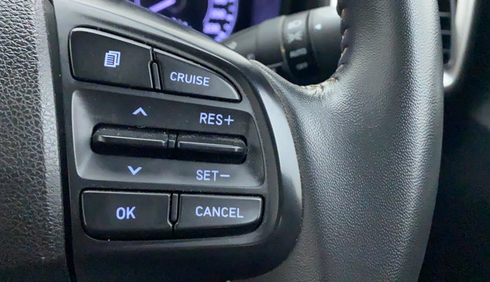 2019 Hyundai VENUE SX(O) CRDi, Diesel, Manual, 61,036 km, Adaptive Cruise Control