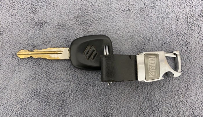 2010 Maruti Ritz LXI, Petrol, Manual, 73,654 km, Lock system - Central lock not working - 1,2 or 3 doors